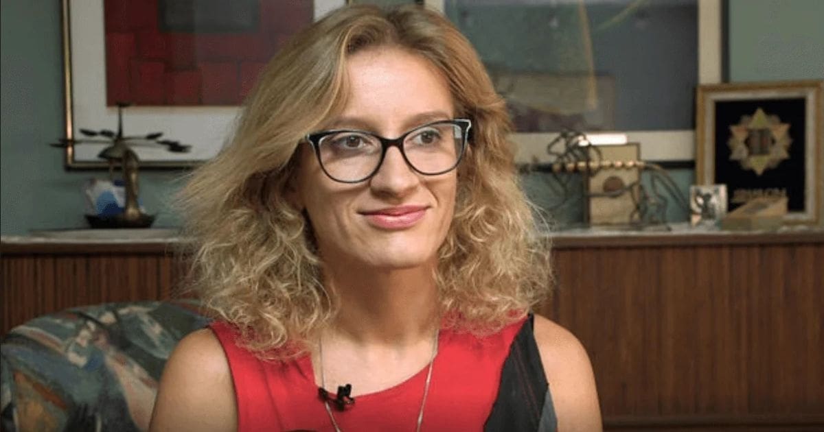 Jana-Mazurkiewicz A photograph of Jana Mazurkiewicz Meisarosh - Traveling Talks